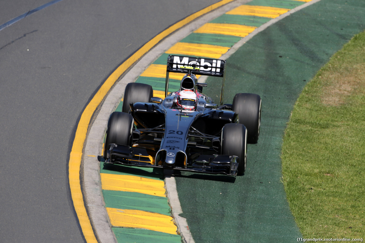 Re: FOTOS: Libres 1 y 2 del GP de Australia - Viernes