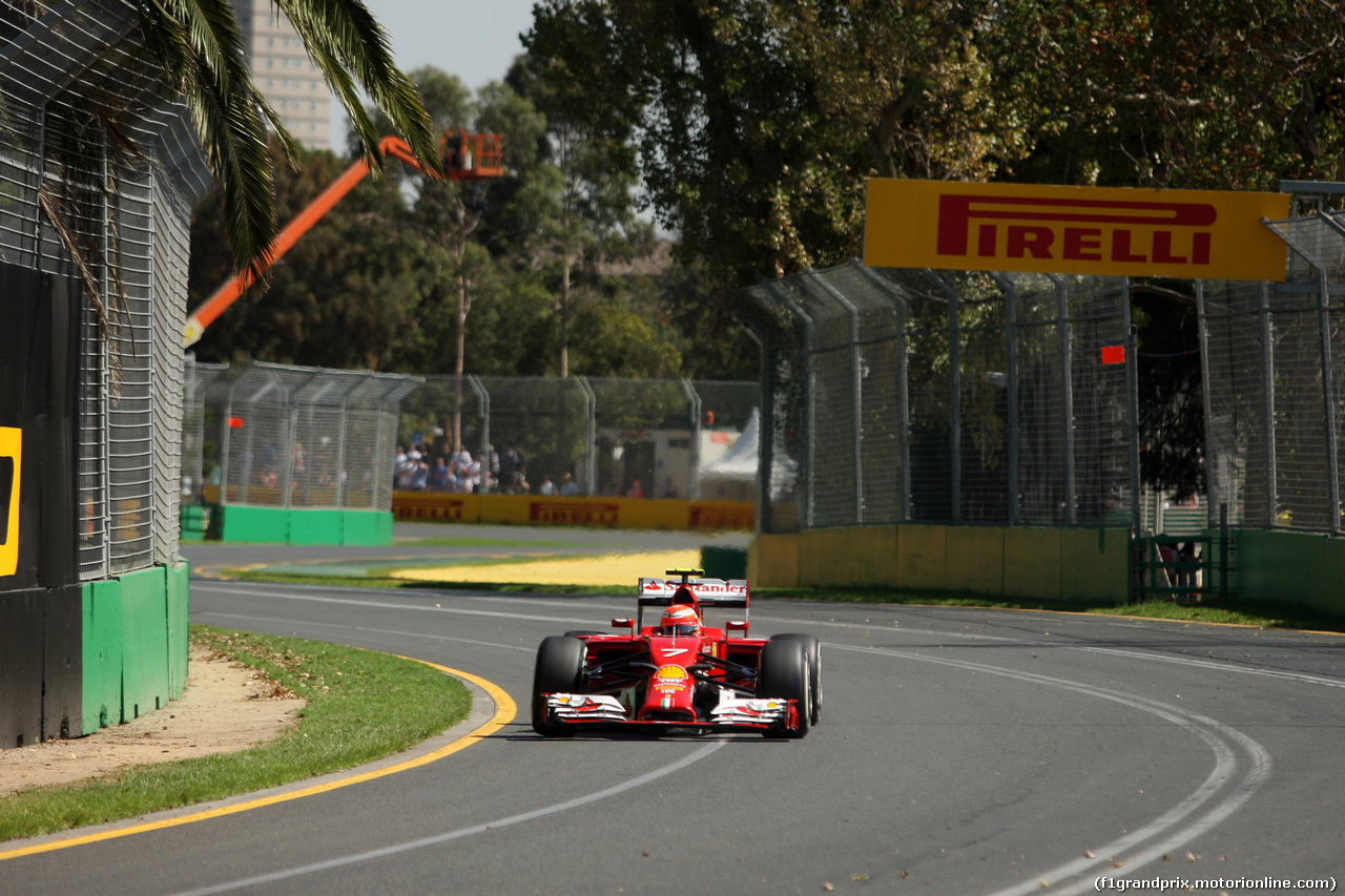 Re: FOTOS: Libres 1 y 2 del GP de Australia - Viernes