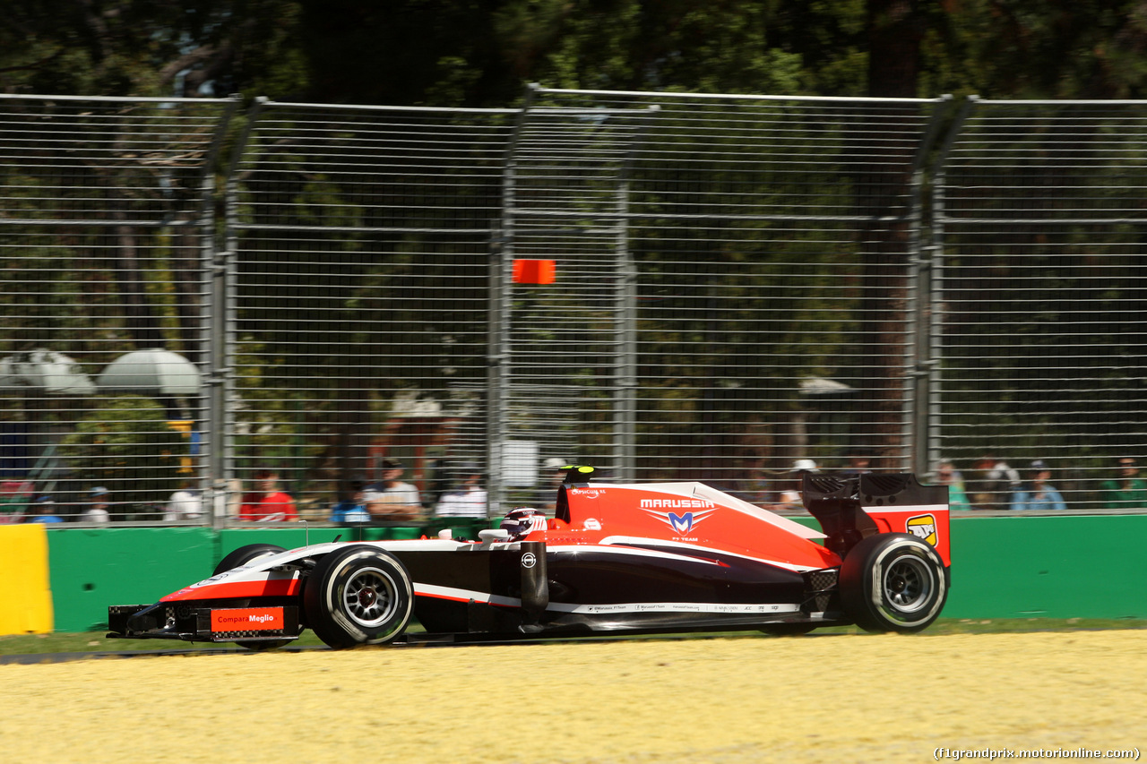 Re: FOTOS: Libres 1 y 2 del GP de Australia - Viernes