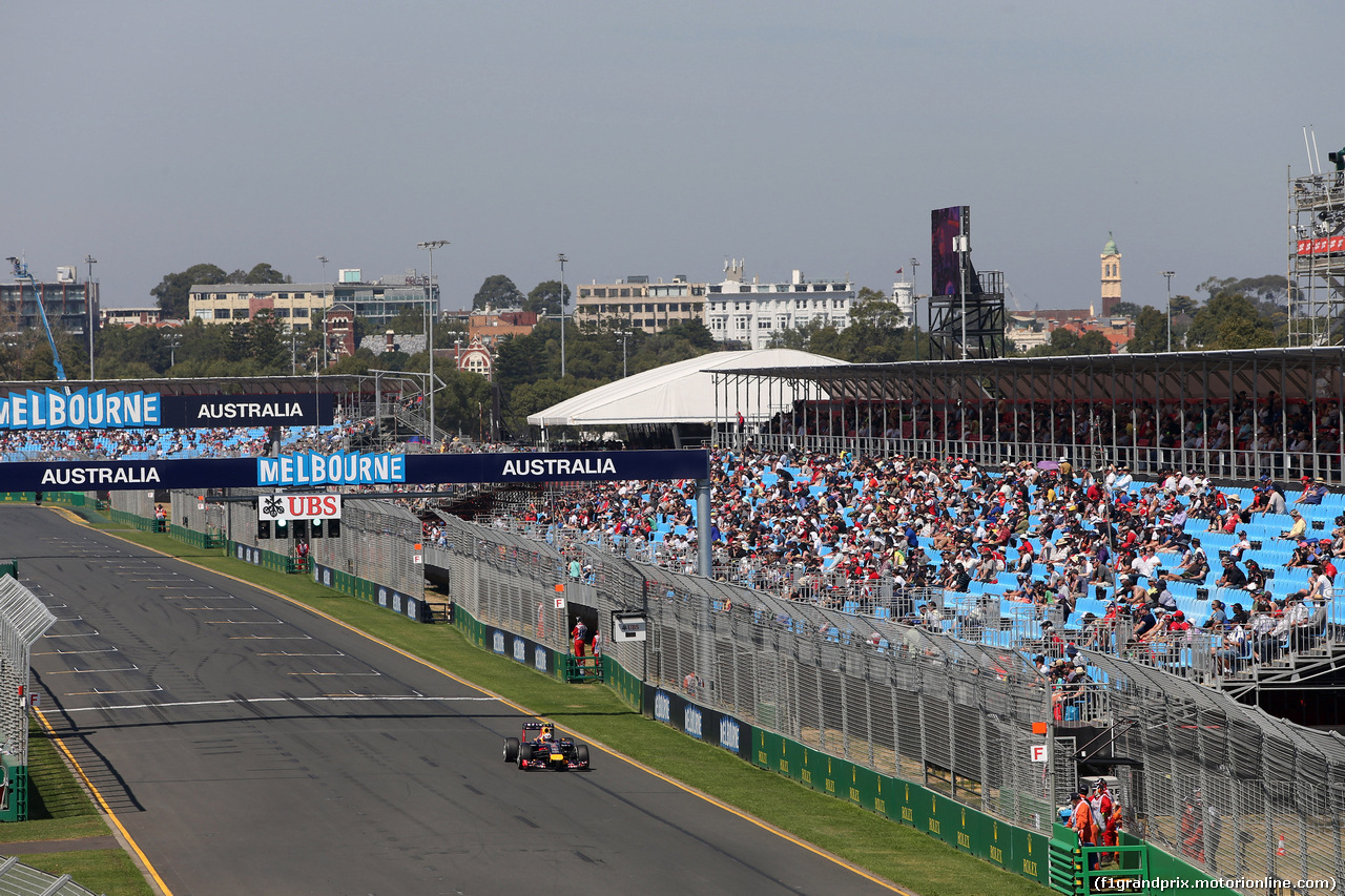 Re: FOTOS: Libres 1 y 2 del GP de Australia - Viernes