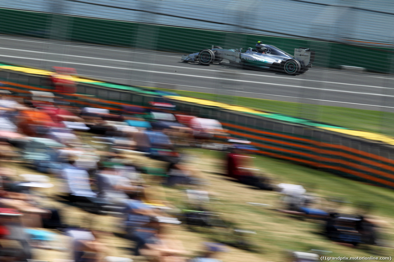 Re: FOTOS: Libres 1 y 2 del GP de Australia - Viernes