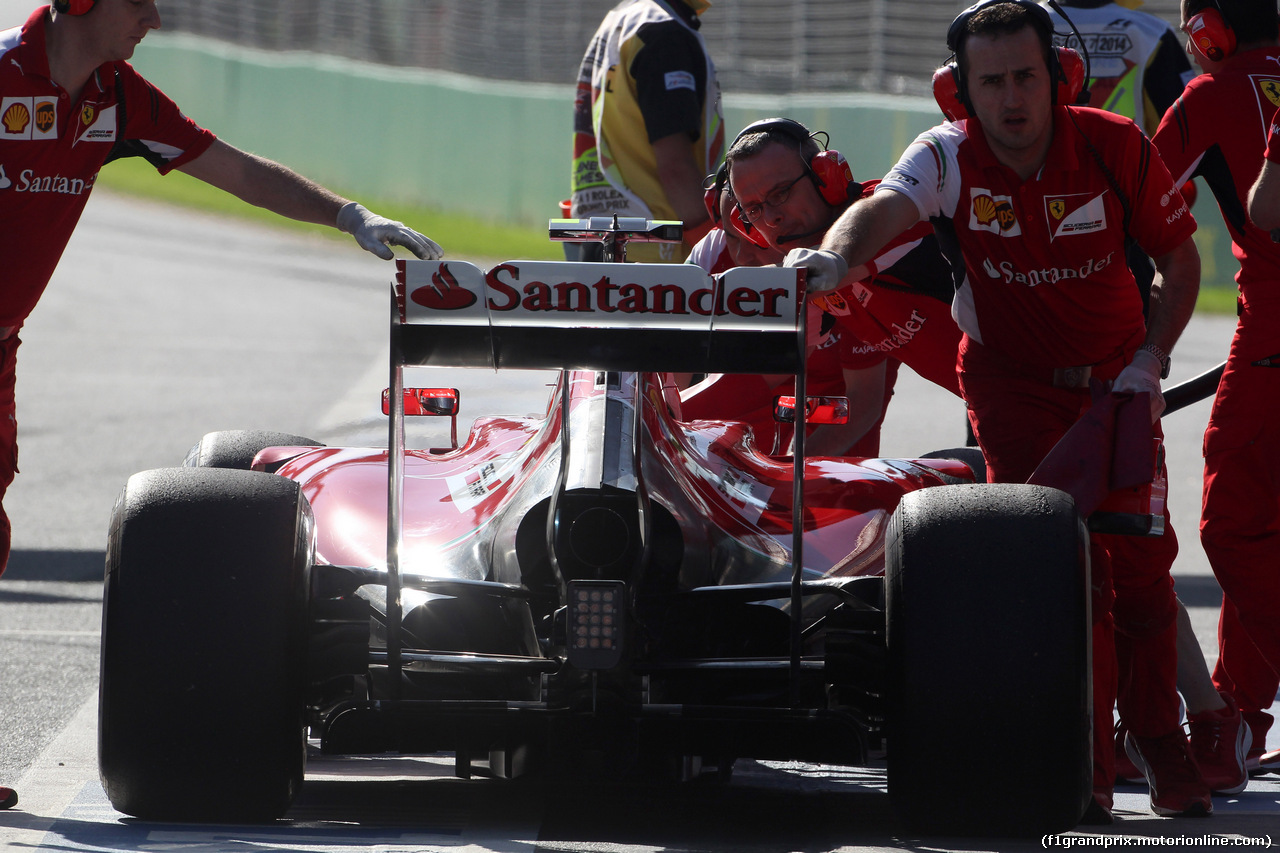 Re: FOTOS: Libres 1 y 2 del GP de Australia - Viernes