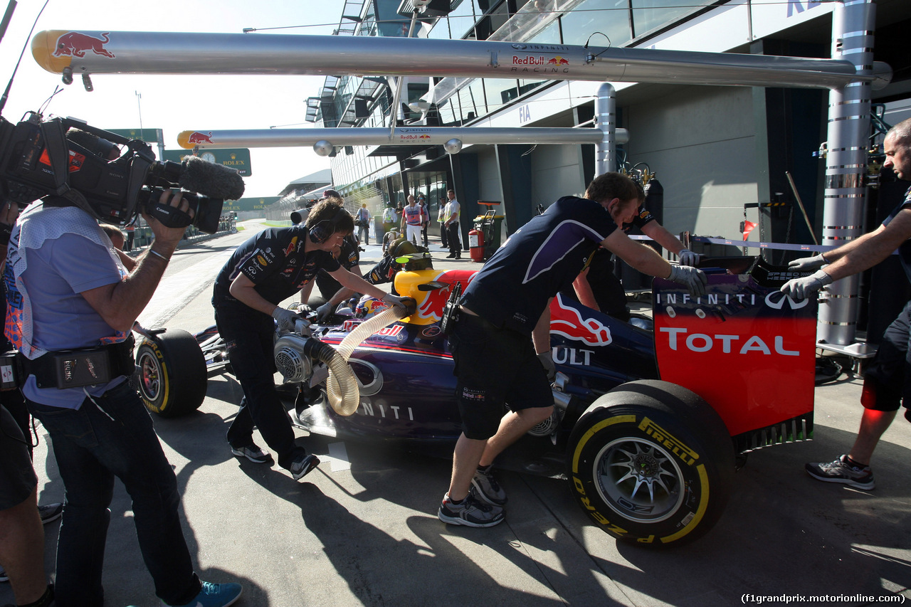 Re: FOTOS: Libres 1 y 2 del GP de Australia - Viernes