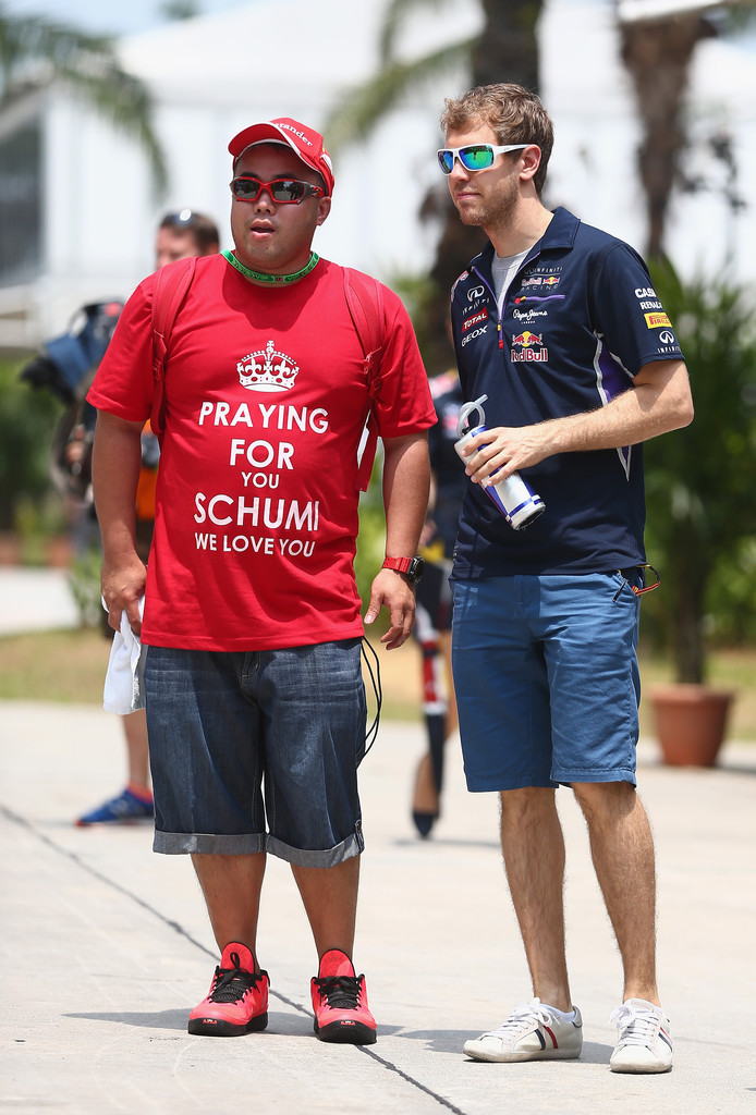 Re: [[ Club de Sebastian Vettel ]]