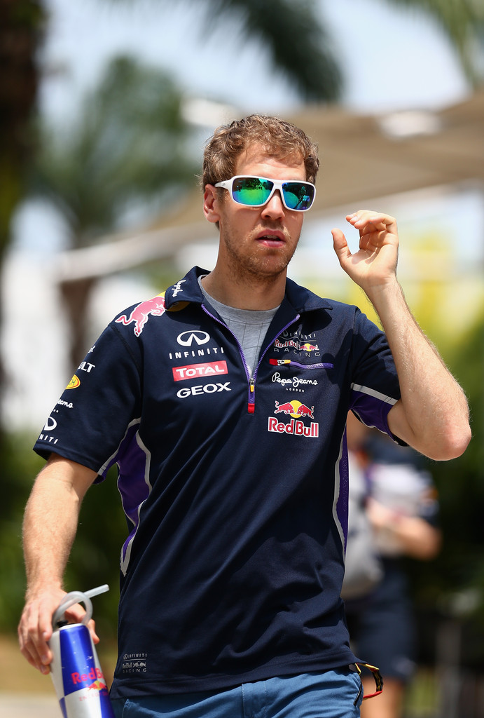 Re: [[ Club de Sebastian Vettel ]]