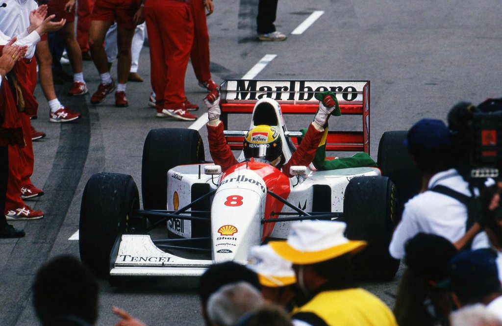 Re: FANS DE AYRTON SENNA DA SILVA.... EL UNICO MAGIC DE LA  F1 !!!