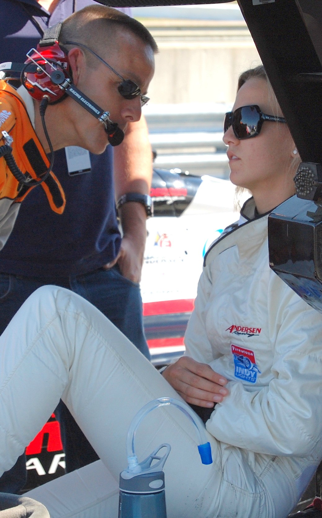 Re: FOTOS - CARMEN JORDA PILOTO DE LOTUS