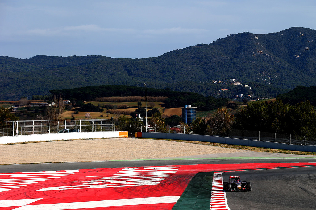 Re: FOTOS - TEST DE PRETEMPORADA EN BARCELONA (DIA 6)