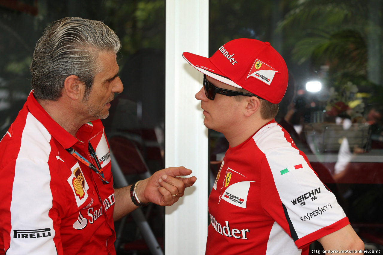 Re: FANS DE SEB & KIMI.... SCUDERIA FERRARI 2015...!!!!