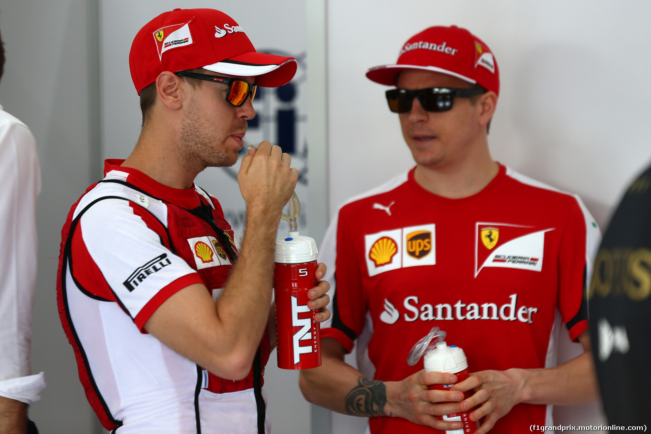 Re: FANS DE SEB & KIMI.... SCUDERIA FERRARI 2015...!!!!