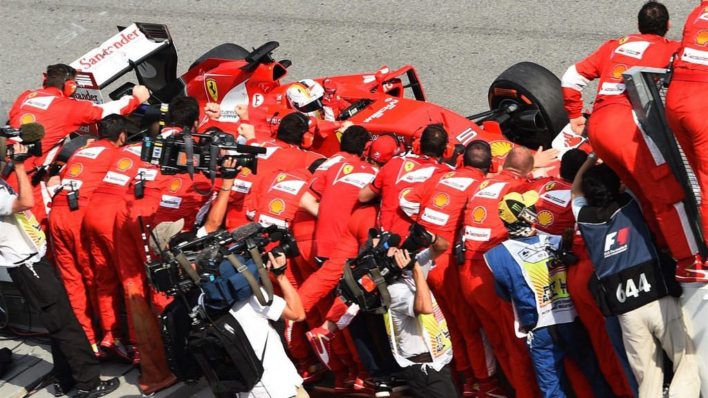 Re: FANS DE SEB & KIMI.... SCUDERIA FERRARI 2015...!!!!