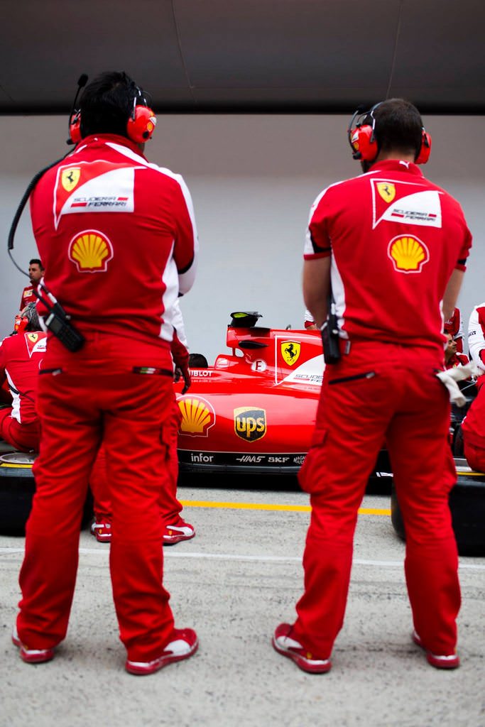 Re: FANS DE  SEB  &  KIMI.... SCUDERIA FERRARI 2015...!!!!