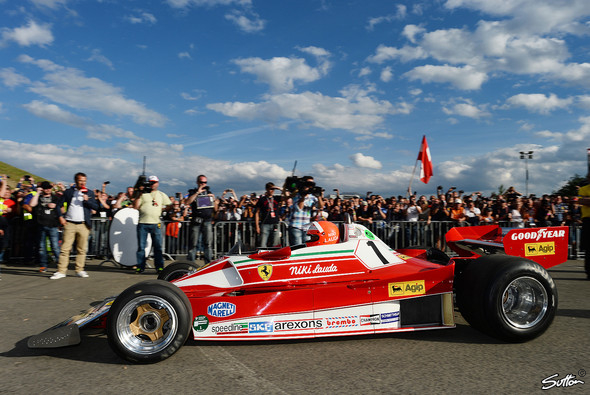 Re: Tifosi Ferrari: no se puede describir la pasión, solo puedes vivirla. Enzo Ferrari.