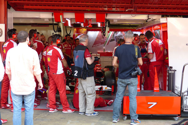 Re: Tifosi Ferrari: no se puede describir la pasión, solo puedes vivirla. Enzo Ferrari.