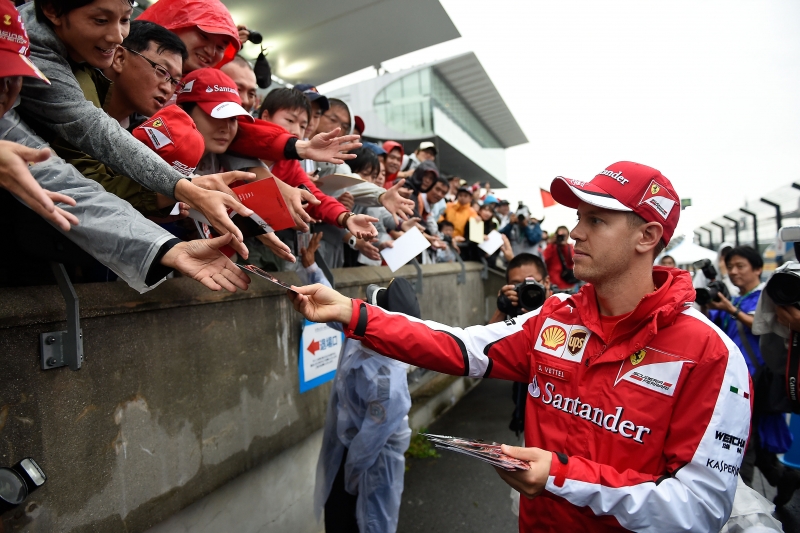 Re: Tifosi Ferrari: no se puede describir la pasión, solo puedes vivirla. Enzo Ferrari.