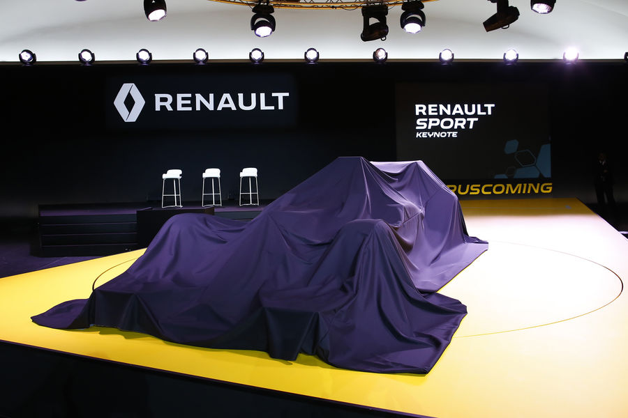 Presentación Renault F1 Team RS16 | Fotos y videos