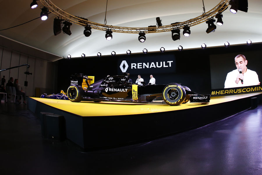 Presentación Renault F1 Team RS16 | Fotos y videos