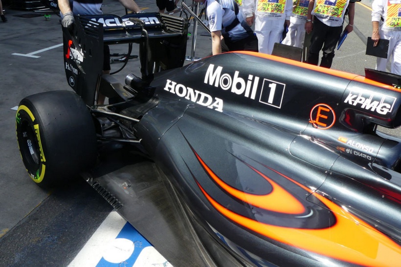 McLAREN HONDA