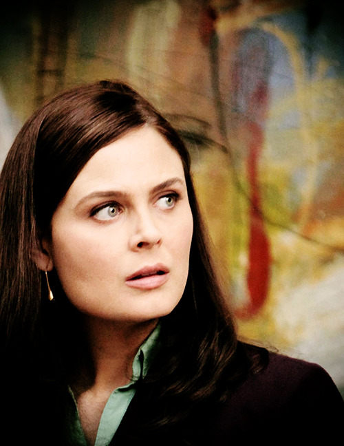 emilydeschaneldratemperancebrennan