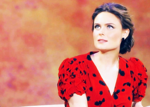 emilydeschaneldratemperancebrennan