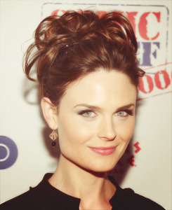 emilydeschaneldratemperancebrennan