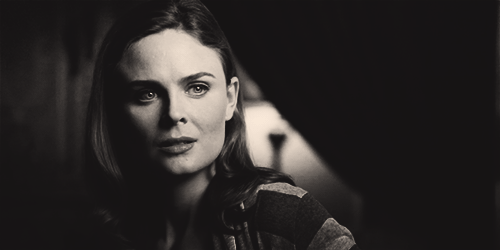 emilydeschaneldratemperancebrennan
