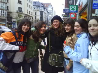 marcosyameliaadiosalinternadoperoestonoacabaaquinosvemosenelforodeandbandoleraandfelizaniversario