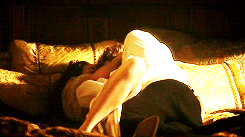 postparacomentarlaseriereign2temporadaestreno2deoctubre