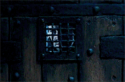 postparacomentarlaseriereign2temporadaestreno2deoctubre