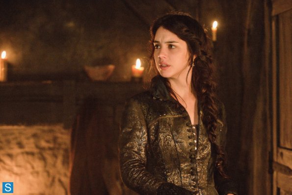 postparacomentarlaseriereign2temporadaestreno2deoctubre