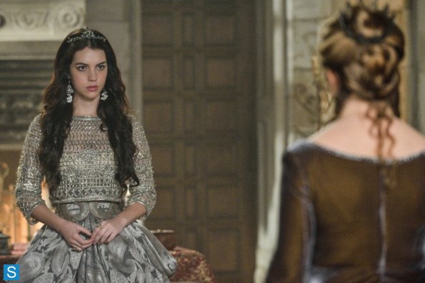 postparacomentarlaseriereign2temporadaestreno2deoctubre