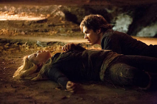 imagenes4x14-damonstefancarolinerebekahtyleryklaus
