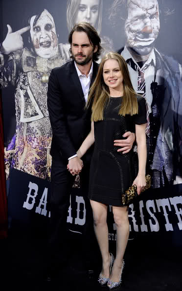 carlanietoirisyrobertohoyaselcurasonpareja