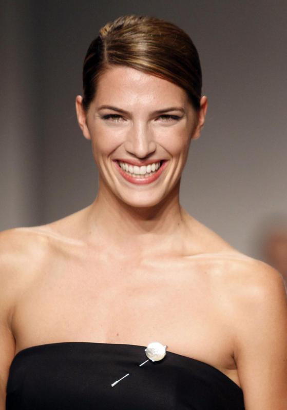 laurasanchezactrizymodelofansysimpatizantes